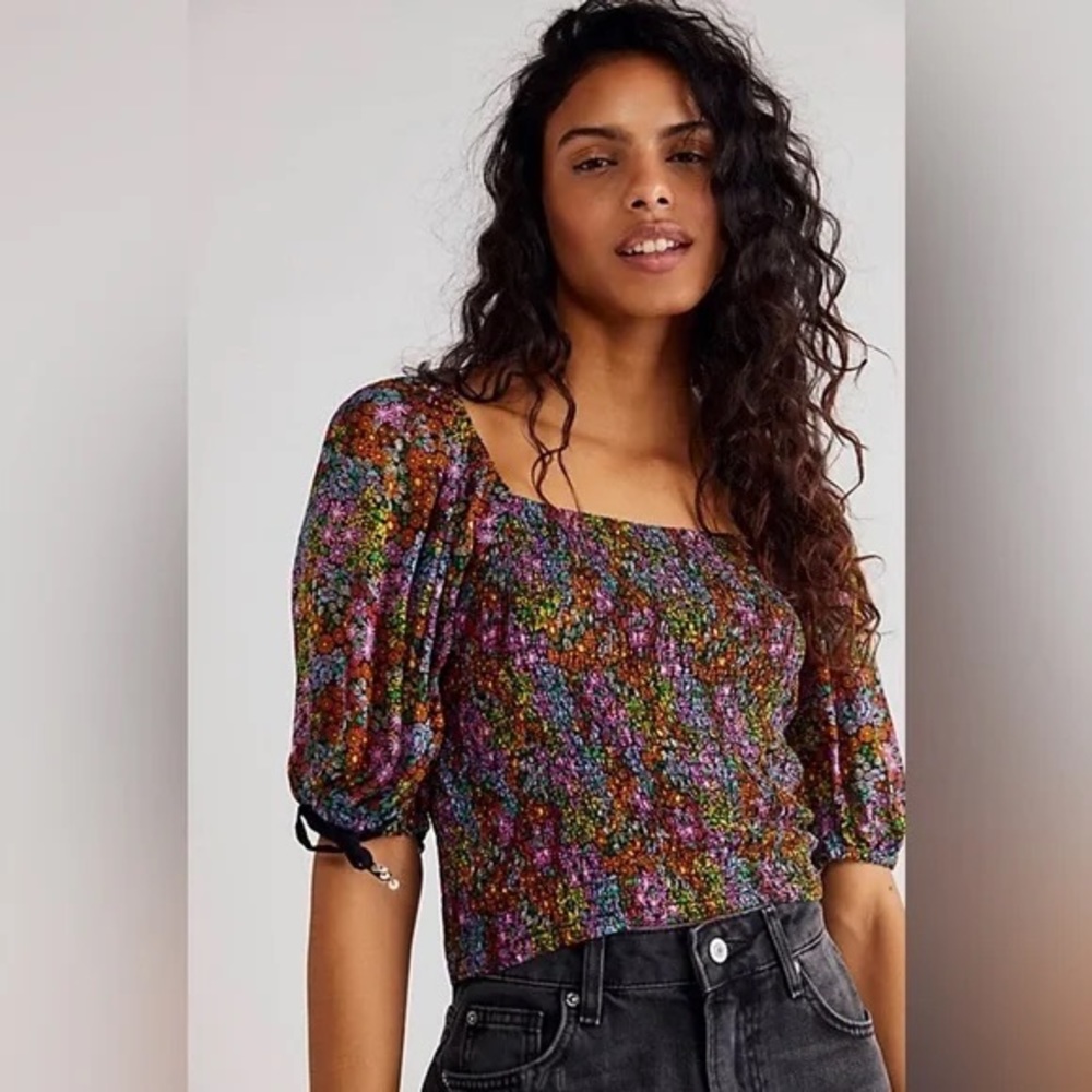 NWOT Free People cropped Back on top blouse Size XS